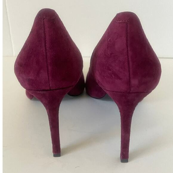 Banana Republic Madison Plum Suede Pointed Toe Pumps • Size 7.5 - Picture 3 of 4